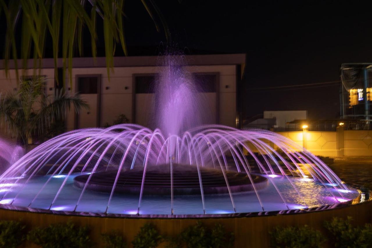 Imperial Plaza Hotel & Resort ジュバ エクステリア 写真